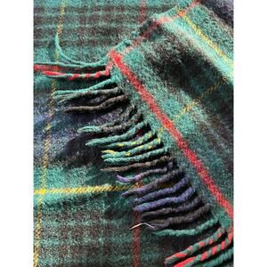 Vintage hunting plaid Wool Plaid Cabin Throw Blanket green blue red England